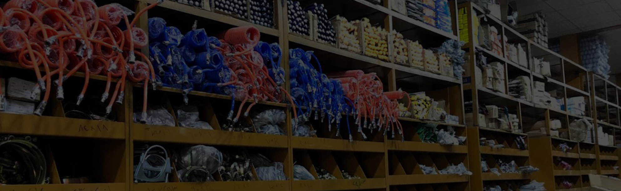 HUGE COLLECTION OF HARDWARE AND ACCESSORIES